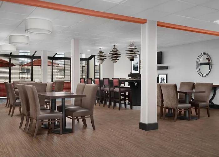 Hampton Inn Russellville