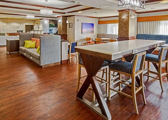 Hampton Inn Van Buren